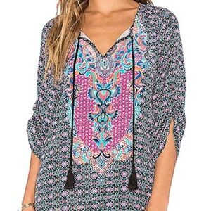 Tolani Black and White Tunic with 3/4 Sleeves and V-Neckline